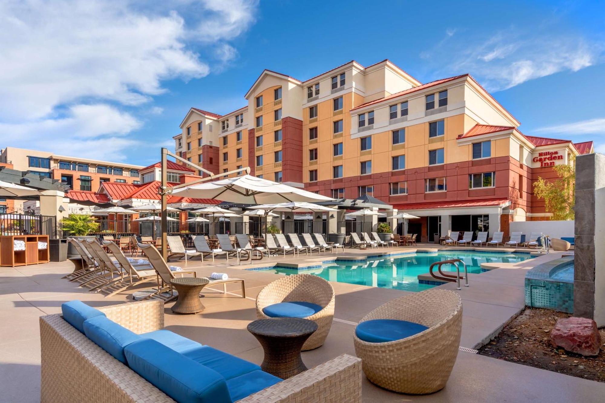 Hilton Garden Inn Scottsdale Old Town Exterior foto